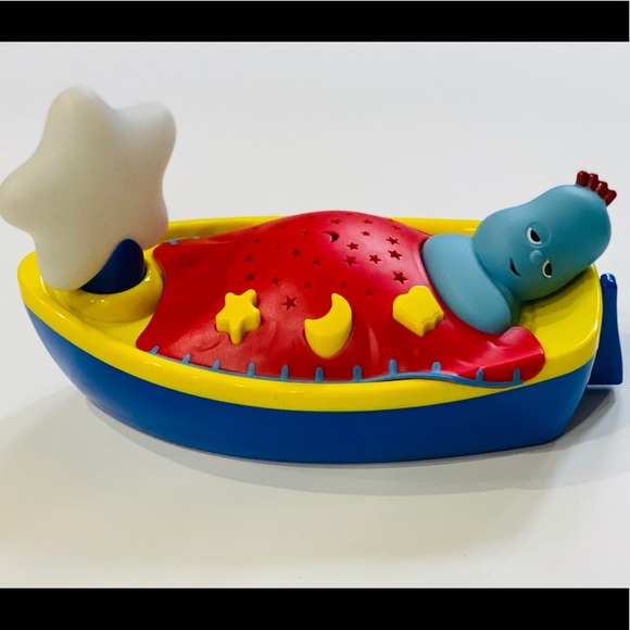 iggle piggle boat night light